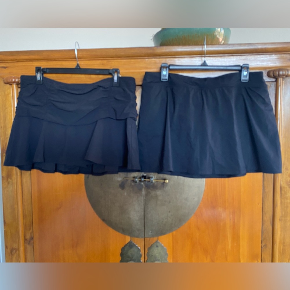 Lot(2) Lands End swim Skirts